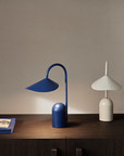 Arum Portable Lamp - Bright Blue