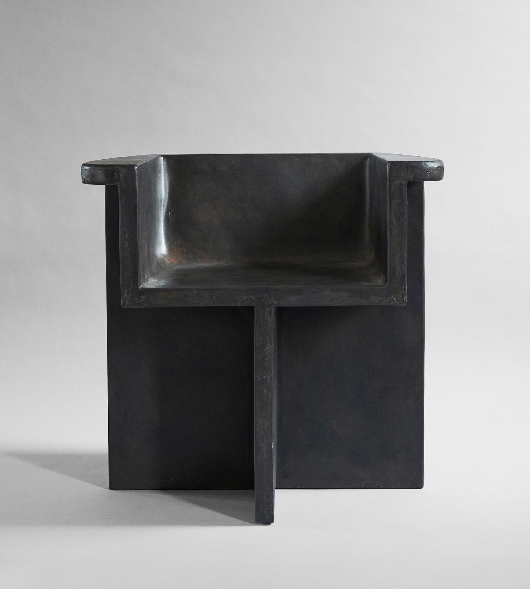 Brutus Dining Chair - Coffee