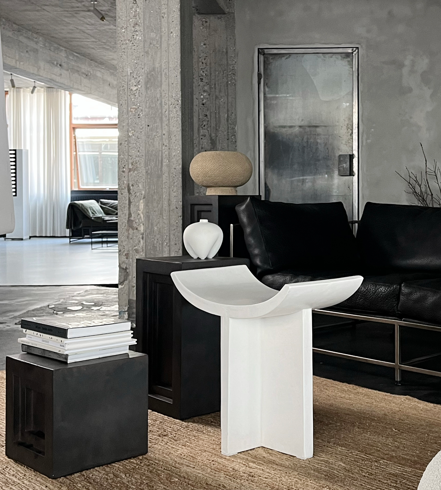 Brutus Stool - Bone White