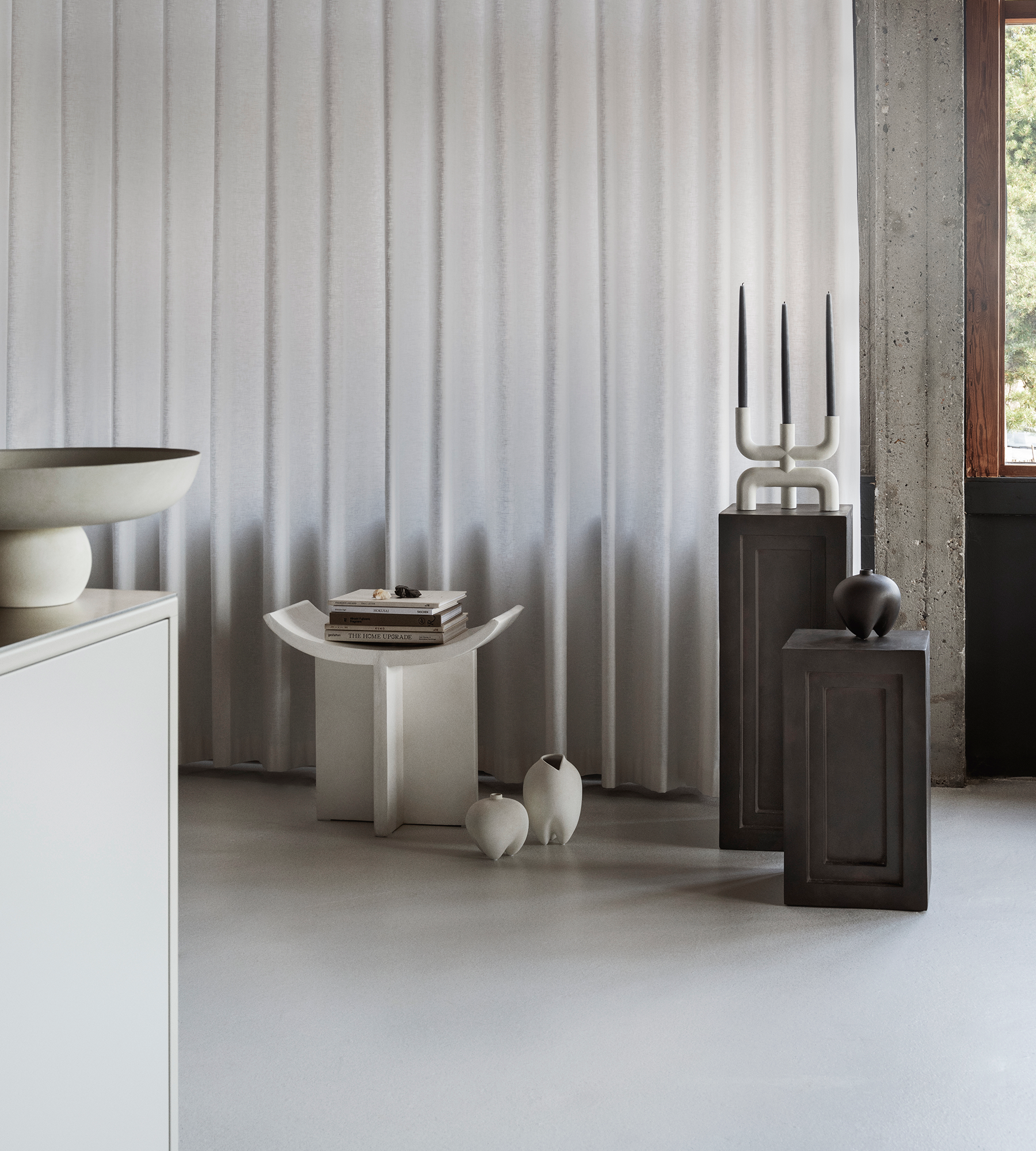 Brutus Stool - Bone White