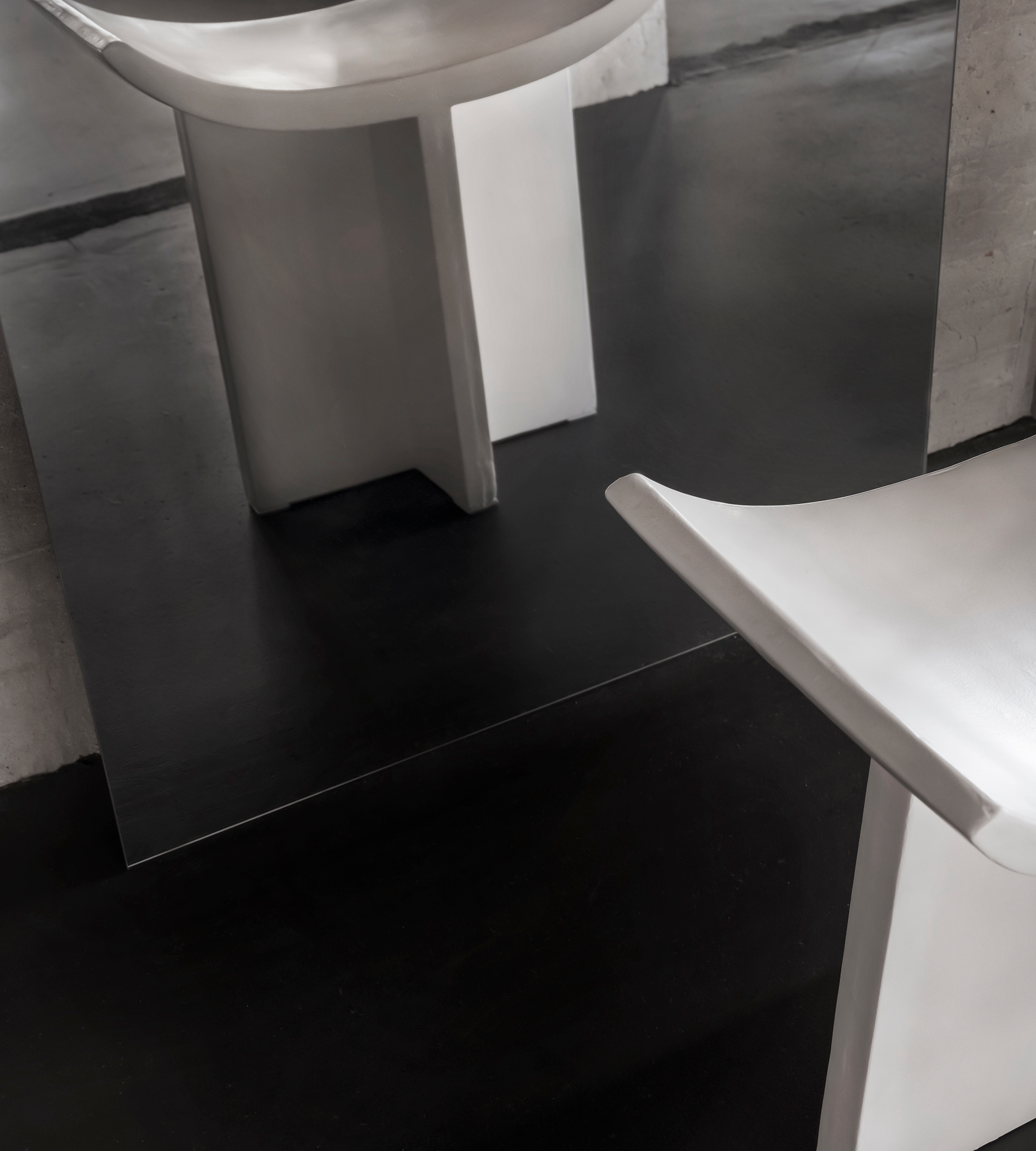 Brutus Stool - Bone White