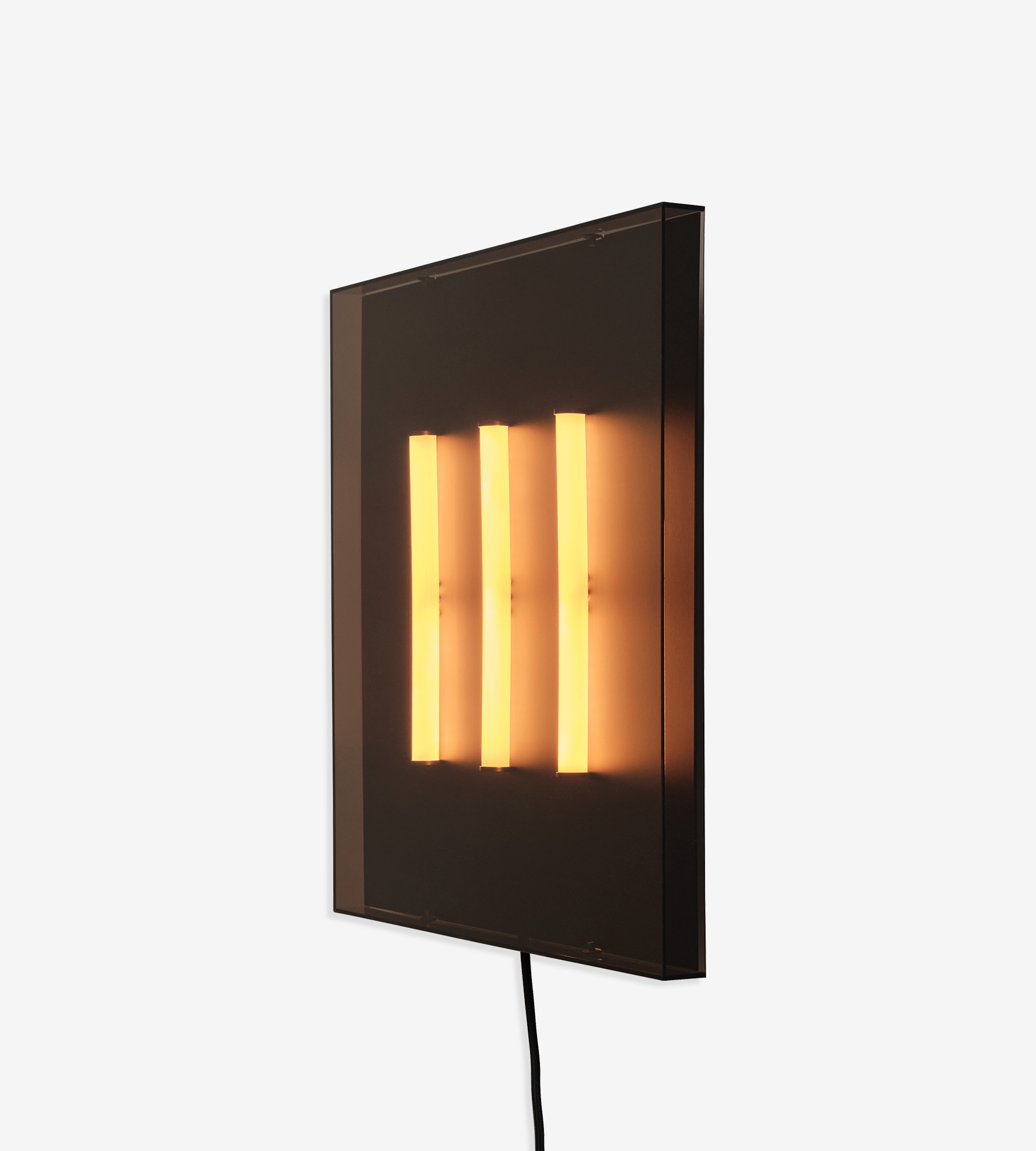 Trois Wall Lamp
