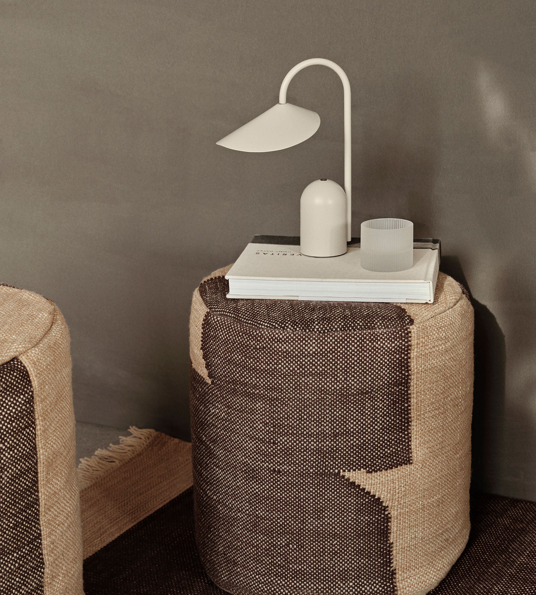 Arum Portable Lamp - Cashmere