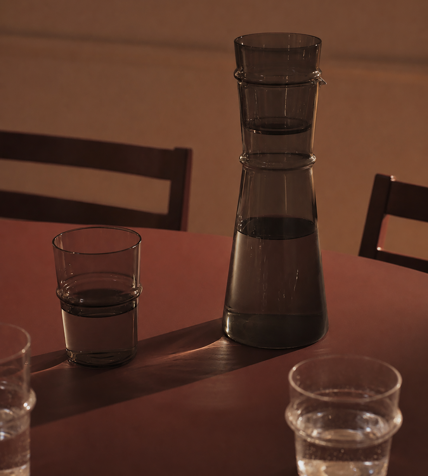 Boya Carafe - Smoked Grey