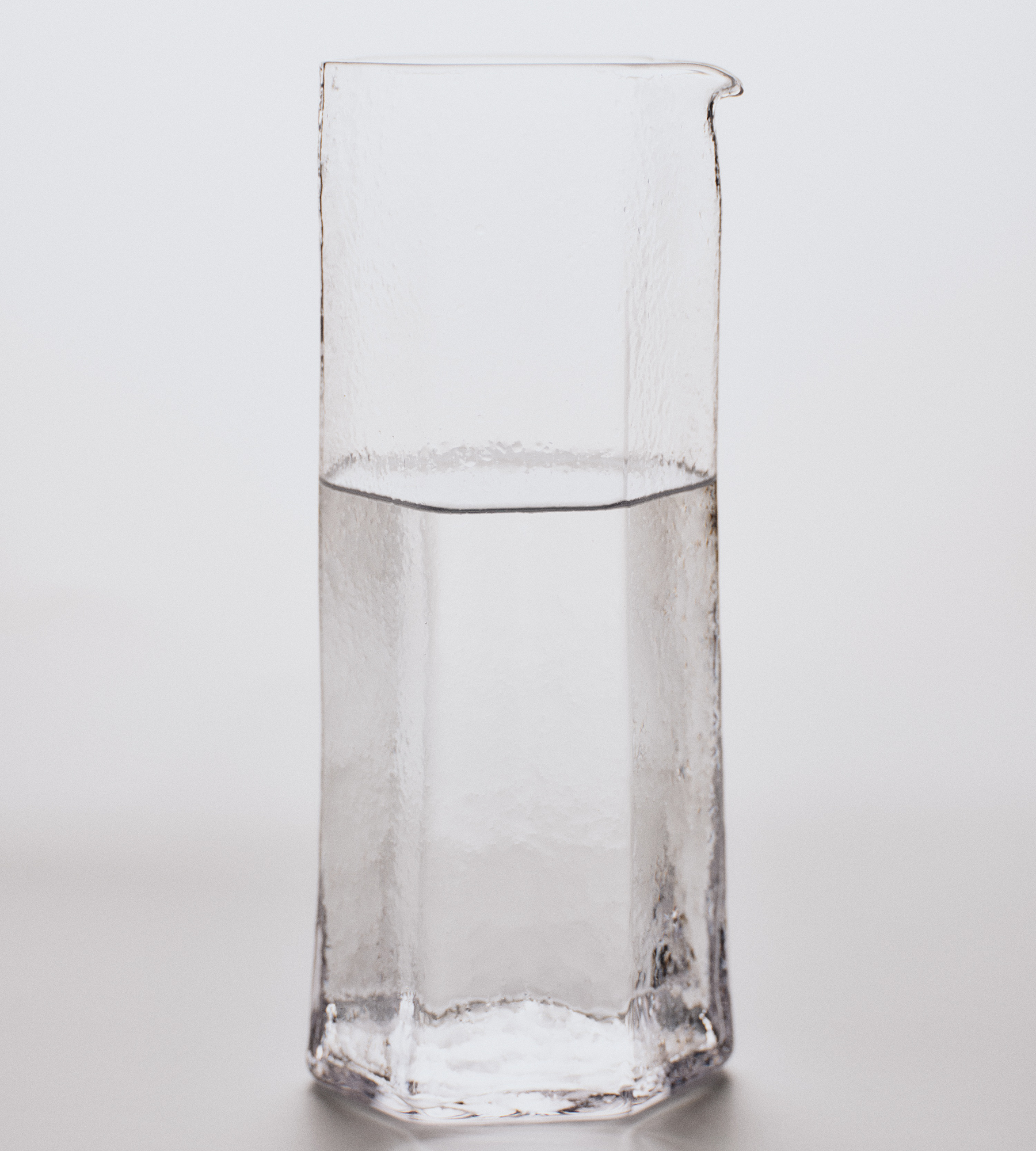 Kiru Carafe - Clear