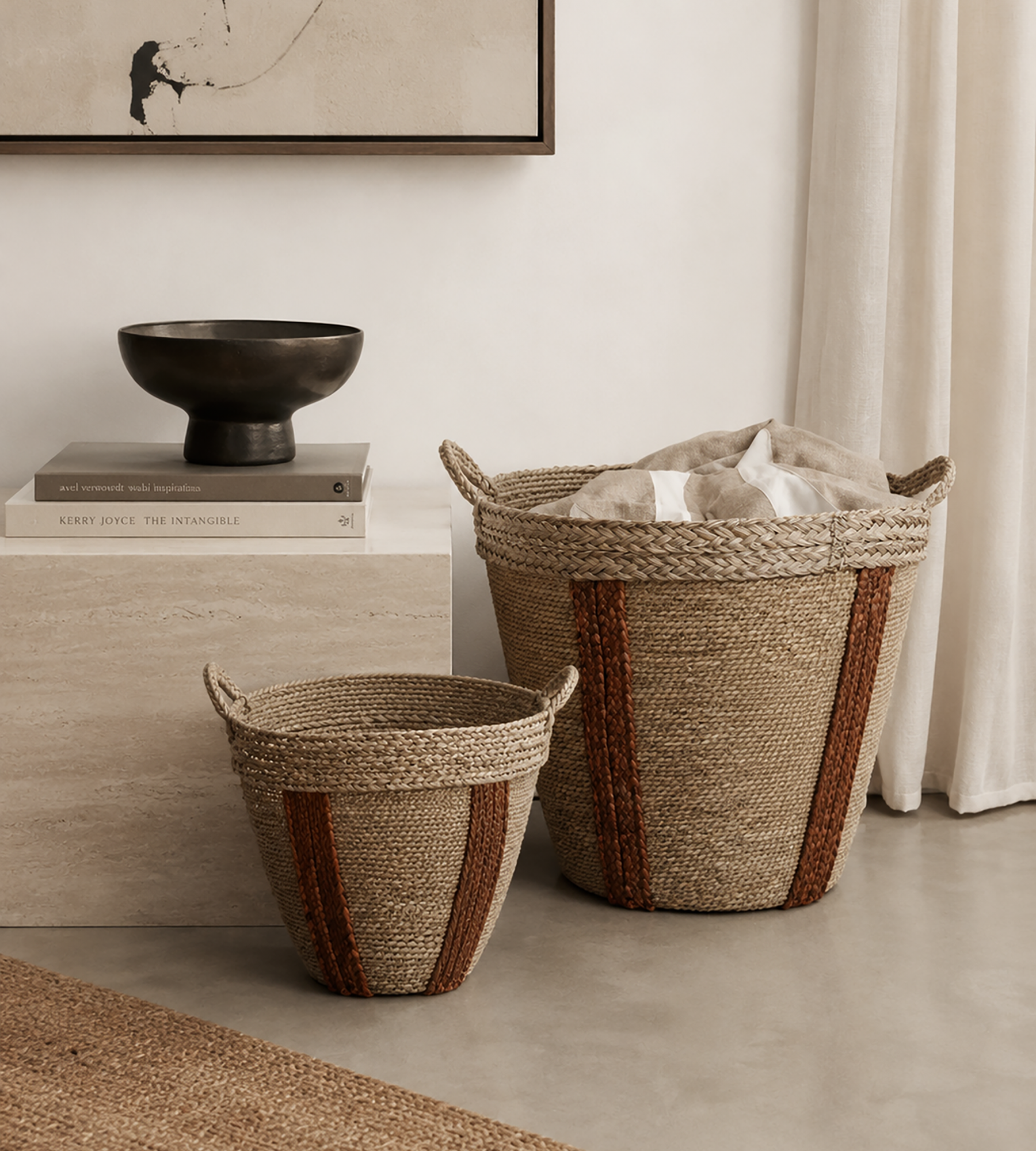Mar Woven Basket Small - Natural/Red Brown