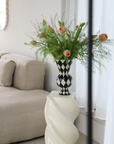 Rhombic Vase - Black