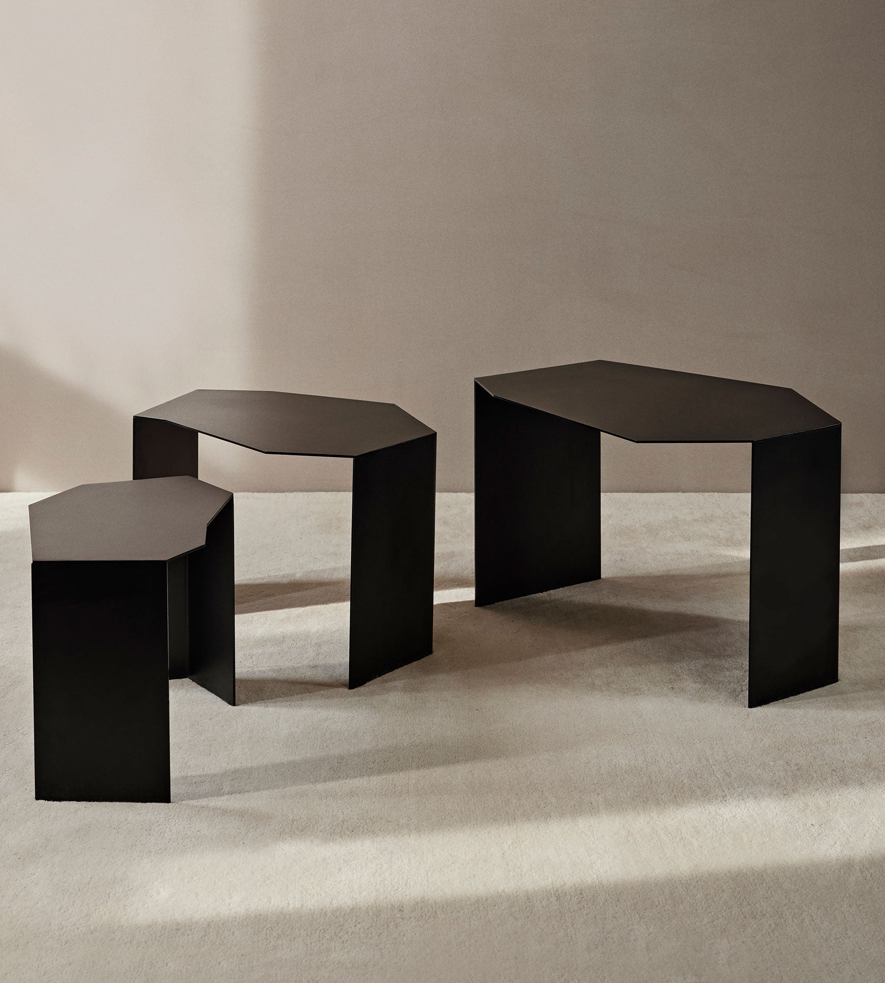 Shard Cluster Tables (set of 3) - Black